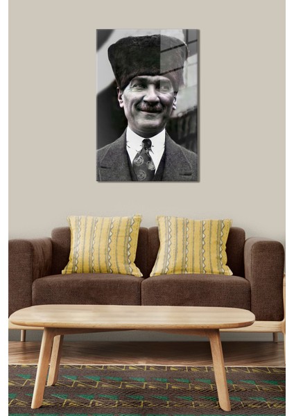 Atatürk Şapkalı Portre Cam Tablo - Ofis Dekorasyon - 4 mm Kırılmaz Temperli Duvar Tablosu - Ev Dekor fiyatları