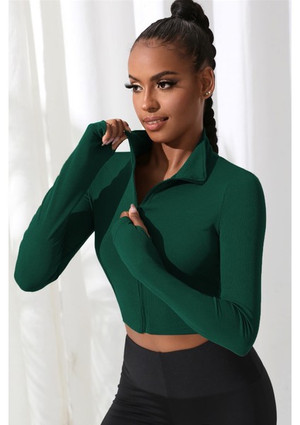 Kadın Yeşil Uzun Kol Fermuarlı Parmak Geçme Detaylı Dik Yaka Crop Top Bluz fırsatları