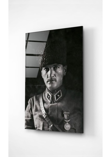 Atatürk Cam Tablo
