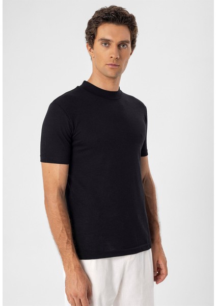Jakarlı Beyaz Geniş Kalıp Günlük Kullanıma Uygun Nefes Alabilen Kumas Yapısı Bisiklet Yaka Boyfriend Örme Oversize T-Shirt modelleri