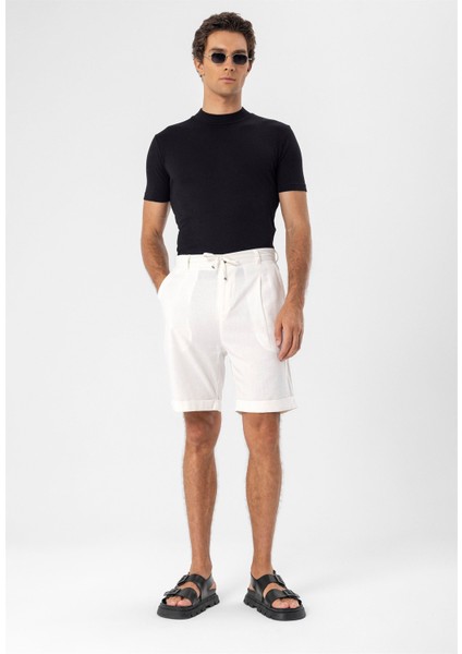 Jakarlı Beyaz Geniş Kalıp Günlük Kullanıma Uygun Nefes Alabilen Kumas Yapısı Bisiklet Yaka Boyfriend Örme Oversize T-Shirt fırsatları