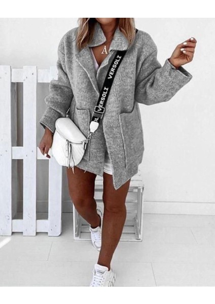 Geniş Cep Tasarımlı Hırka