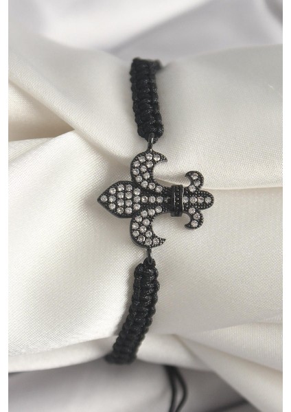 Pirinç Siyah Renk Zirkon Taşlı Zambak Figür Asansörlü Makrome Model Kadın Bileklik - PRT3500EB04159