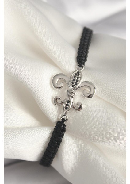 Pirinç Gümüş Renk Zirkon Taş İşlemeli Zambak Model Asansörlü Makrome Model Kadın Bileklik - PRT3500EB04165