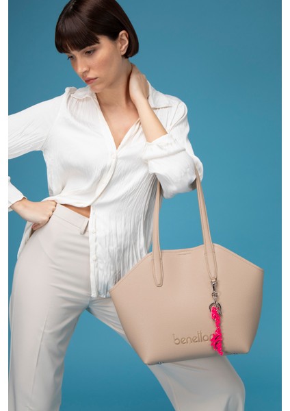 Unıted Colors Of Benetton Kol Çantası BNT_1504 fiyatları