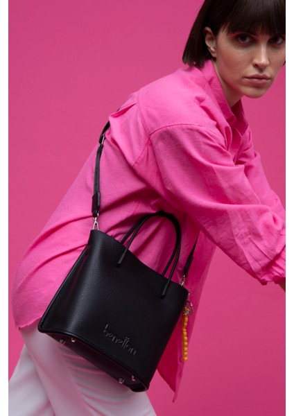 Unıted Colors Of Benetton Kadın Kol Çantası BNT_1535