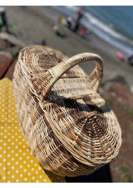 Beyaz Atölyem Kapaklı Hasır Piknik Sepeti fırsatları