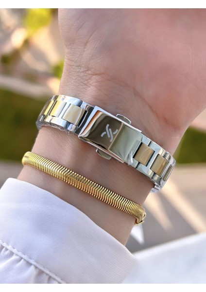 Retro Mini Kasa Vintage Seri 2 Yıl Garantili 3ATM Dayanıklı Kadın Kol Saati BDK.13929.4 modelleri