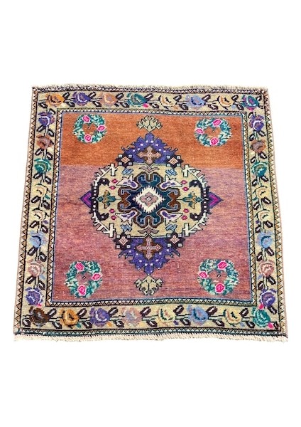 El Dokuma Vintage Kırşehir Halısı 74X75 Lila Mor Küçük Yastık