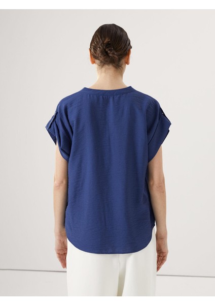 Lcwaıkıkı Classic Kaçık Yaka Oversize Kadın Bluz (S5) fırsatları