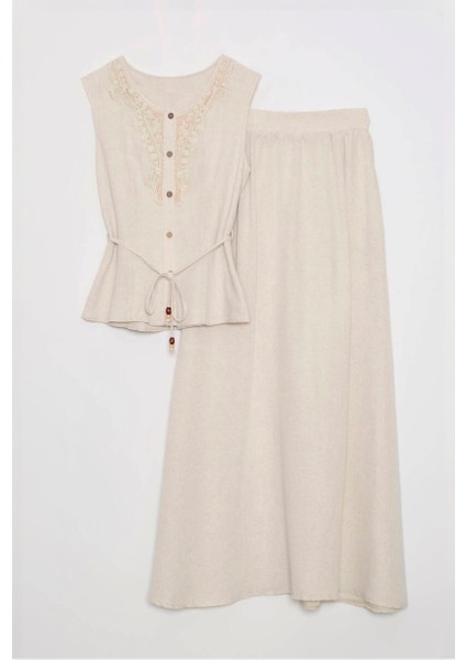 Kadın Bej Zarif Dantel Detaylı Etek Bluz Keten Takım
