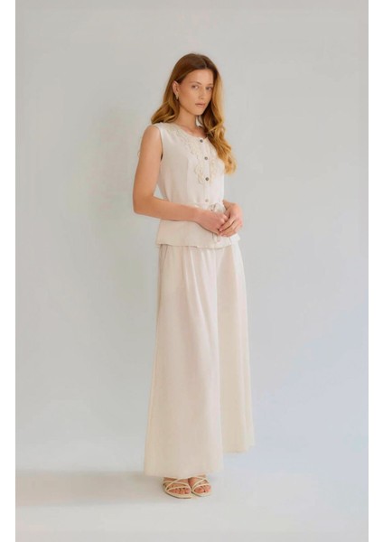 Kadın Bej Zarif Dantel Detaylı Etek Bluz Keten Takım fırsatları