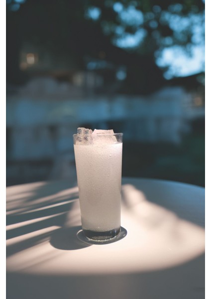 Dekoratif Hediyelik Mum Jel Vegan Üretim Kadın Girişimci Rakı Kadeh