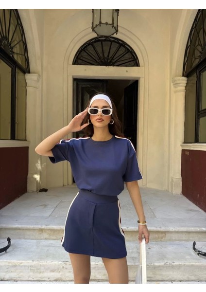 Osy Modal Yumuşak Dokulu Kumaş Kadın Parçalı Bisiklet Yaka T-Shirt Mini Şortlu Etek Ikili Takım -Lacivert