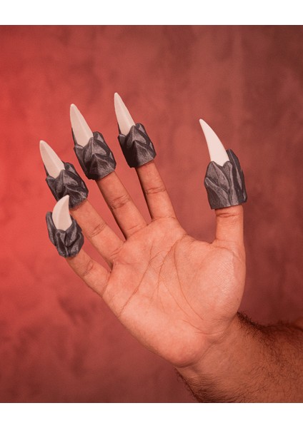 Sivri Ejderha Pençeleri indirimleri