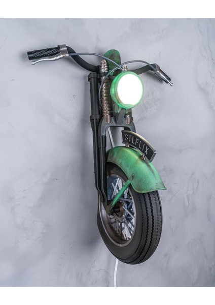 Road Rage Duvar Lambası – Retro Motosiklet Ön Tekerlek Tasarımı
