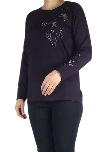 Kadın Önü ve Kolları Işlemeli ve Taşlı Bluz