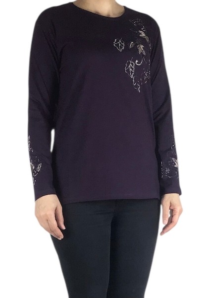 Kadın Önü ve Kolları Işlemeli ve Taşlı Bluz