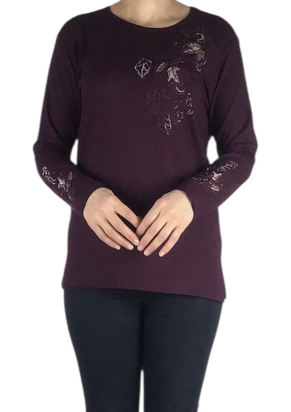 Kadın Önü ve Kolları Işlemeli ve Taşlı Bluz modelleri