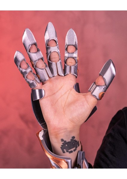 Elf Şovalyesi Hareketli Zırh Eldiven modelleri