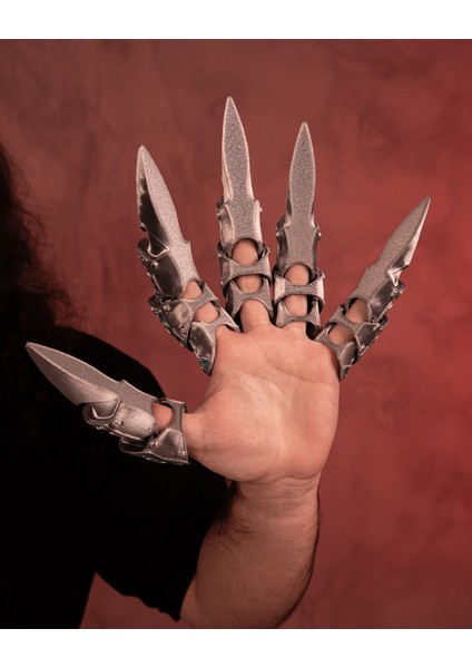 Hareketli Şovalye Parmak Pençeleri fırsatları