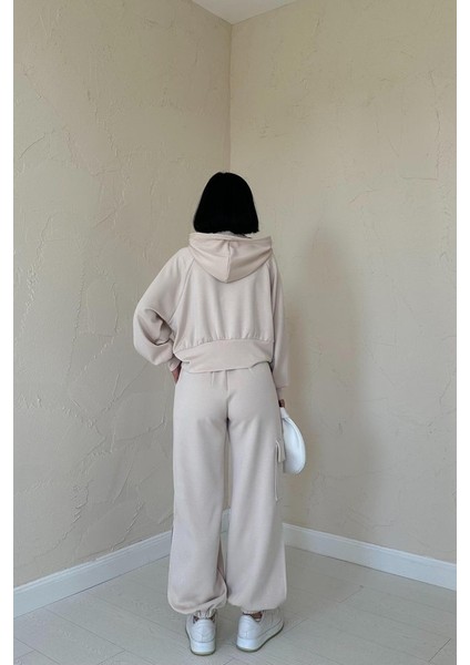 Grip&hug Bej Kapüşonlu Sweatshirt ve Kargo Pantolon Takım