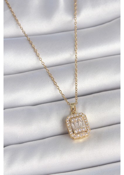 316L Çelik Gold Renk Zincir Kare Zirkon Taş Model Kadın Kolye - TJ-BKO10059