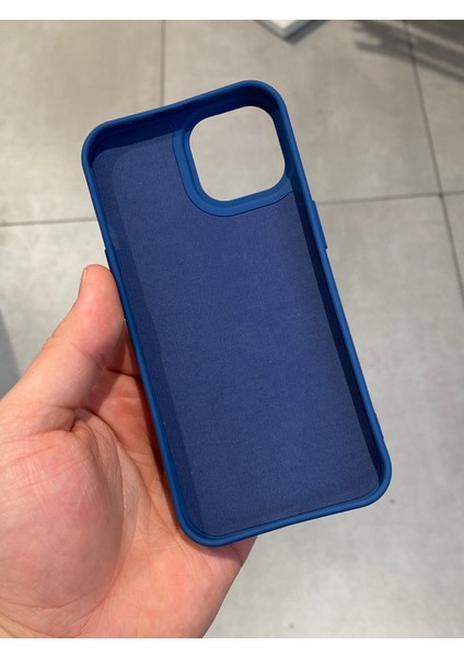 Iphone 15 Uyumlu Içi Kadife Silikon Lansman Kılıf