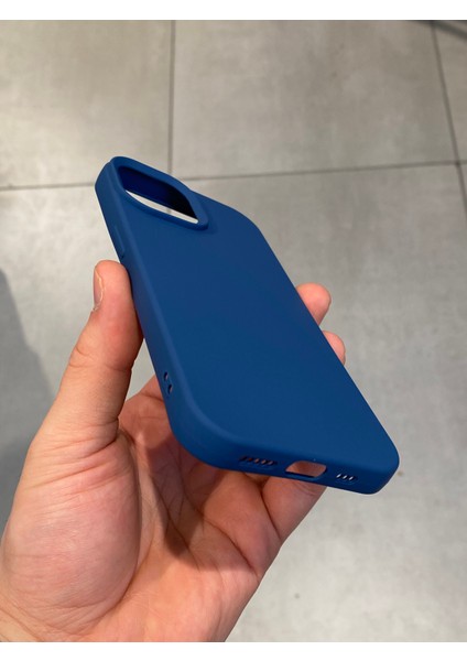 Iphone 15 Uyumlu Içi Kadife Silikon Lansman Kılıf