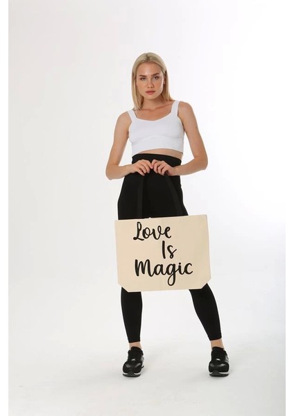 Baghashtag Love Is Magic Baskılı Kanvas Bez Çanta