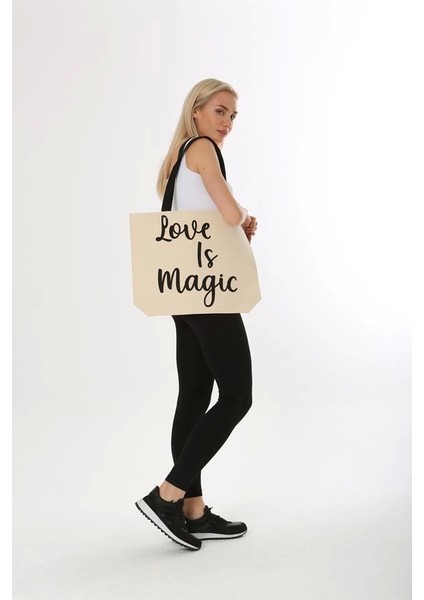 Baghashtag Love Is Magic Baskılı Kanvas Bez Çanta