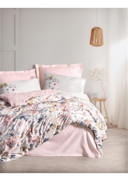 Çift Kişilik Saten Nevresim Takımı Dalya Pudra