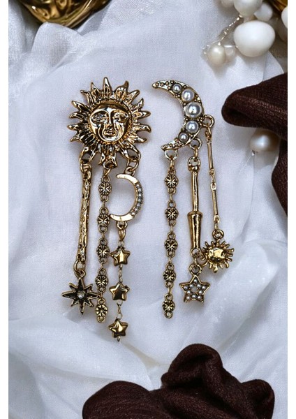 Vintage Inci Detaylı Sallantılı Güneş Ay ve Yıldız Küpe