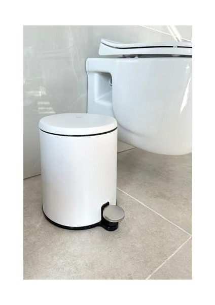 Cigo Pedallı Çöp Kovası 6lt Mat Beyaz Iç Kısım Siyah