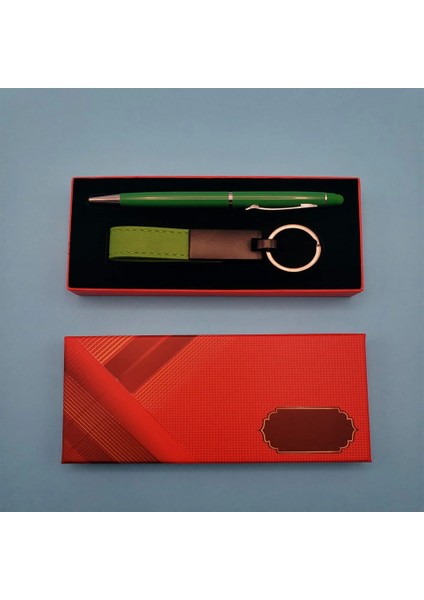 Yeşil Kalem ve Anahtarlık Seti