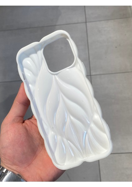 Iphone 14 Pro Max Uyumlu Yaprak Desenli Silikon Premium Kılıf
