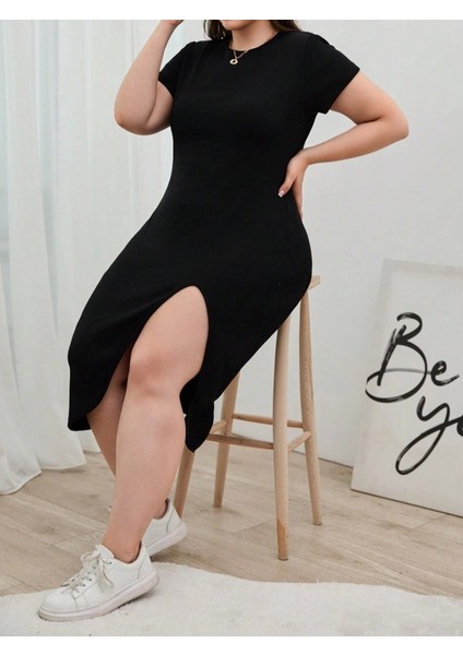 Kadın Büyük Beden Kısa Kollu Yanı Yırtmaçlı Bisiklet Yaka Viskon Elbise modelleri