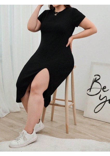 Kadın Büyük Beden Kısa Kollu Yanı Yırtmaçlı Bisiklet Yaka Viskon Elbise