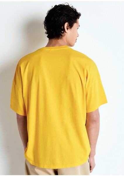 Bisiklet Yaka Sarı Erkek T-Shirt MFIZ02AE25POVI fırsatları