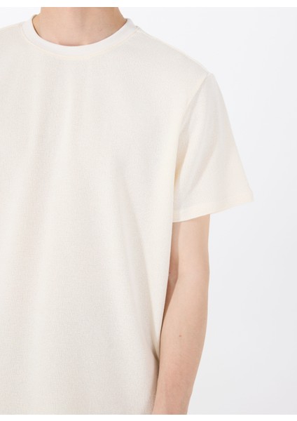 Bisiklet Yaka Desenli Beyaz Erkek T-Shirt M5GP26KCRF0G018 Ss Madden Soft Knı fırsatları