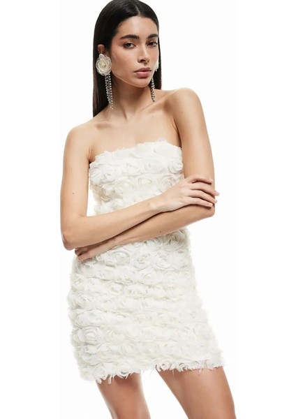 x Sibil Çetinkaya Ekru Kadın Straplez Yaka Slim Fit Elbise 5SAK80297EK fiyatları