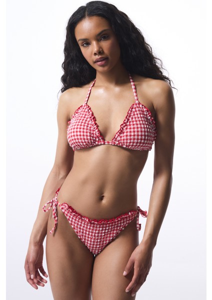 Texas Red Pötikare Fırfırlı Üçgen Bikini Üstü