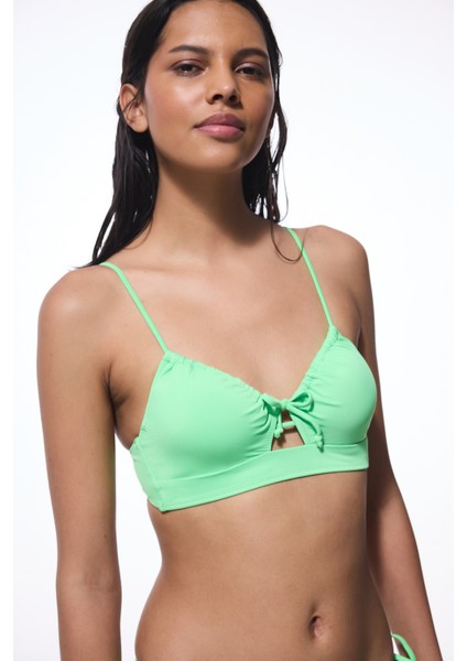 Yeşil Balenli Sabit Askılı Bikini Üstü
