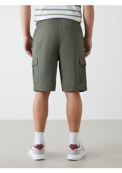 Yeni Sezon Standart Kalip Gabardin Erkek Kargo Sort - S55665Z8