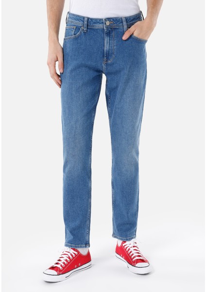 Regular Fit Orta Bel Daralan Paça Erkek Denim Jean Pantolon fırsatları