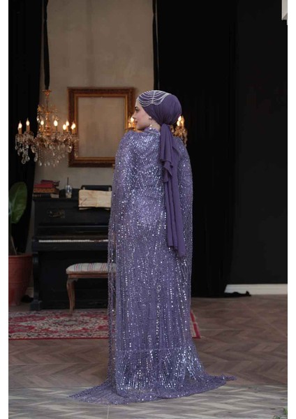 Pelerin Detaylı Boncuk Işlemeli Lila Tesettür Abiye Elbise 51841LILA indirimleri