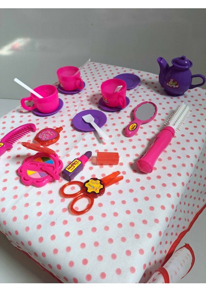 Evcilik ve Mutfak Setleri 22 Parça Güzellik Makyaj Set Misafircilik Oyuncakları Çay Seti Oyuncak Set