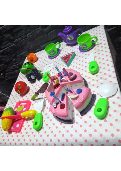 Oyuncak Evcilik ve Mutfak Setleri Kesilen Cırtlı Doğum Günü Pastası Çay Set Kesilen Meyveli 27 Prç