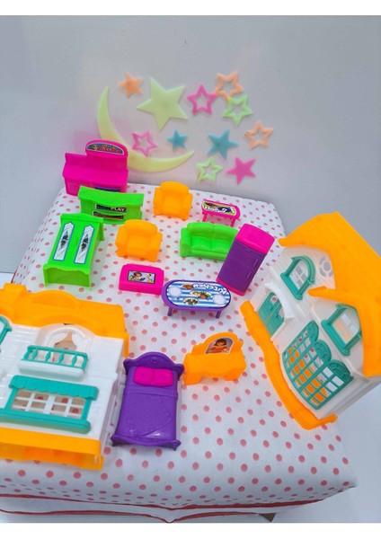 Oyuncak Evcilik ve Mutfak Setleri 27 Parça Fosforlu Tavan Süsü ve Misafircilik 2 Ev ve Eşyalar Set