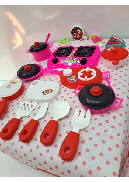 Oyuncak Evcilik ve Mutfak Setleri 24 Parça Aşçılık Yemek Ocak Tencere Mutfak Set ve Yemek Tatlı Seti